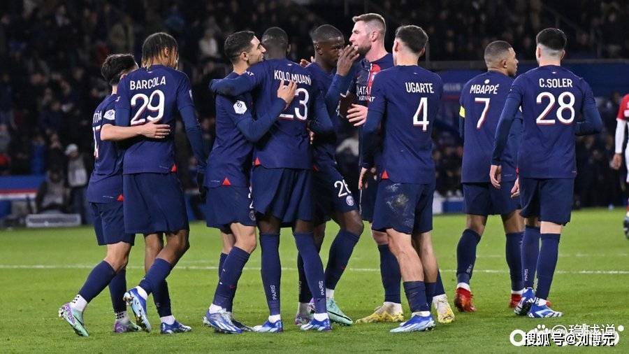 巴黎圣日耳曼主场大捷,领先优势扩大 巴黎圣日耳曼主场大捷,领先优势扩大