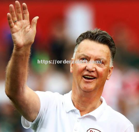 荷兰换帅!范加尔接手荷兰国家队主教练之位从德波尔易主 荷兰换帅!范加尔接手荷兰国家队主教练之位从德波尔易主