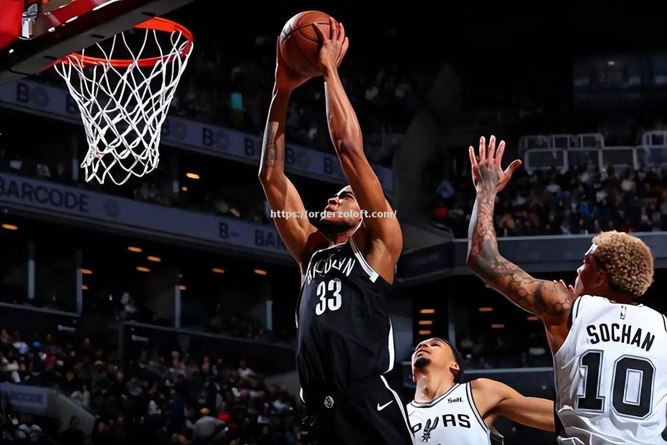 快攻狂欢!球队快节奏出击,轻松击败对手 快攻狂欢!球队快节奏出击,轻松击败对手