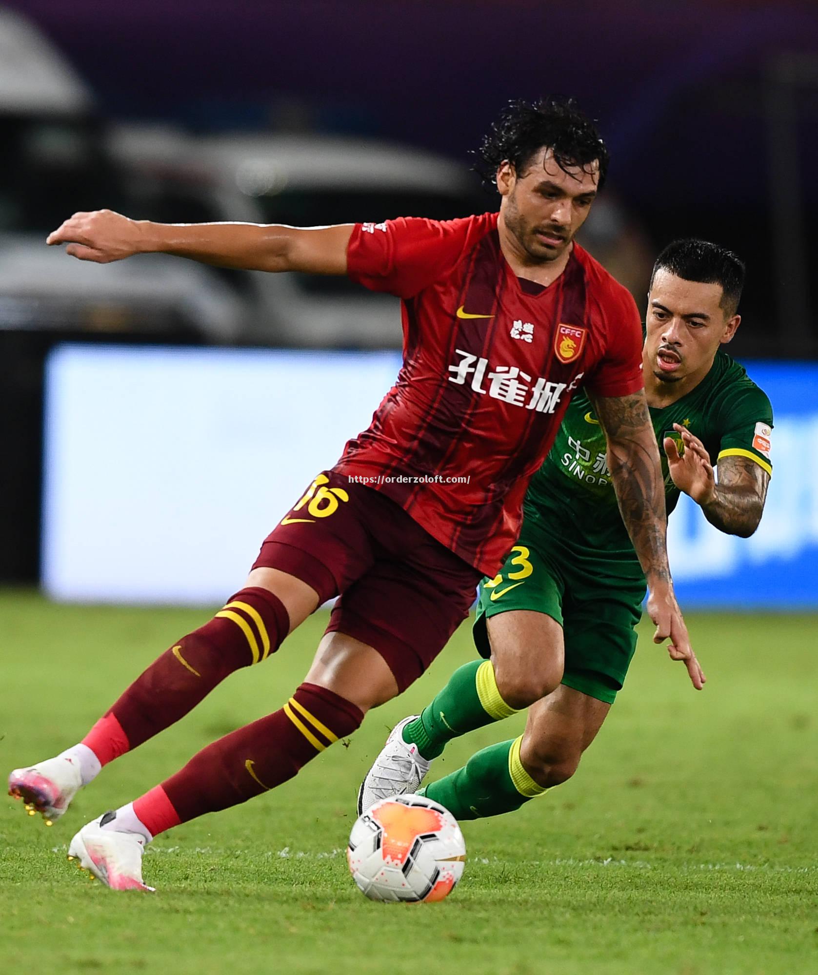 星空体育-河北华夏幸福大胜深圳佳兆业，中超表现引人注目