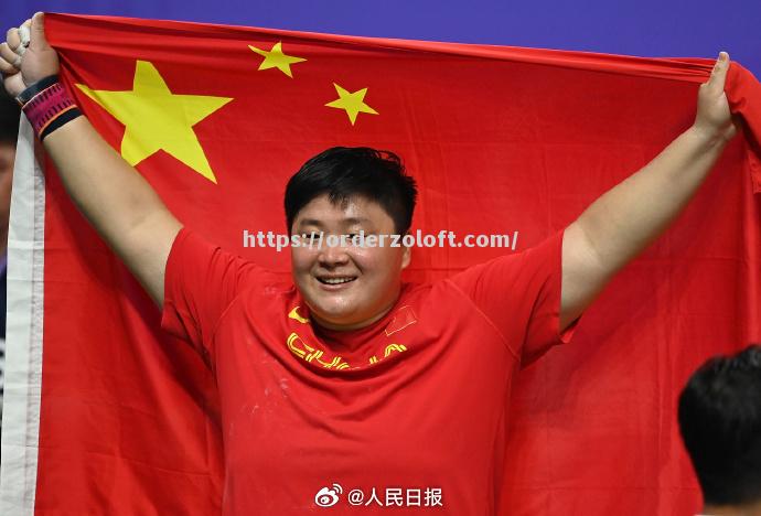 星空体育-球队老将突破纪录，赢得球迷掌声