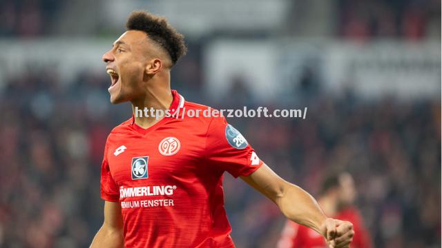 柏林联合主场击败美因茨，继续领跑德甲